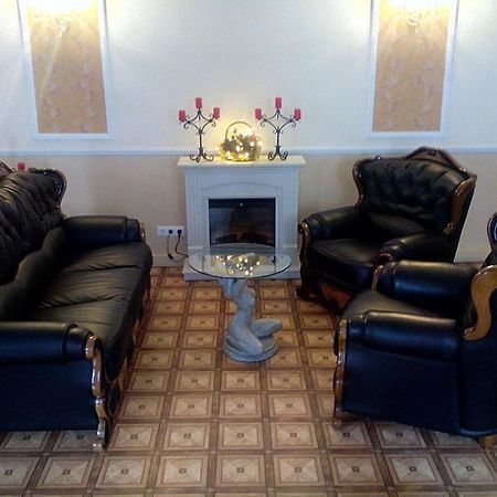 Central Hotel Нарва Екстер'єр фото