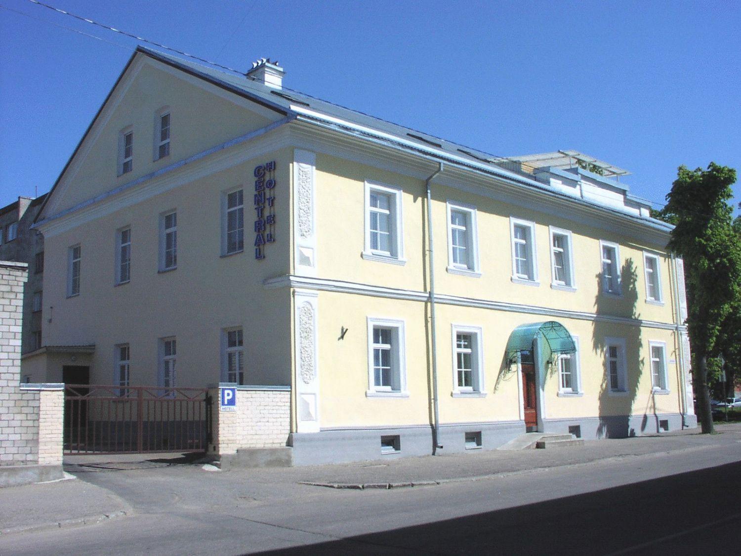 Central Hotel Нарва Екстер'єр фото