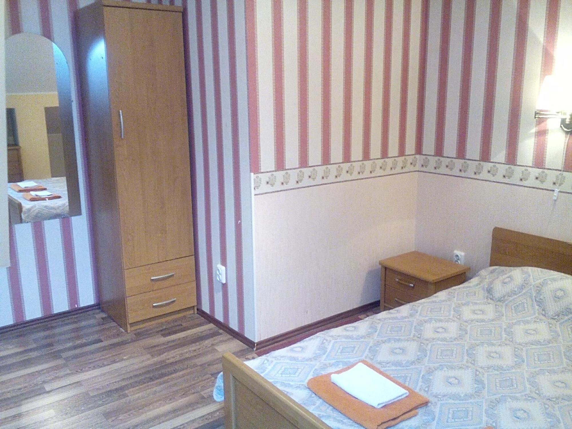 Central Hotel Нарва Номер фото