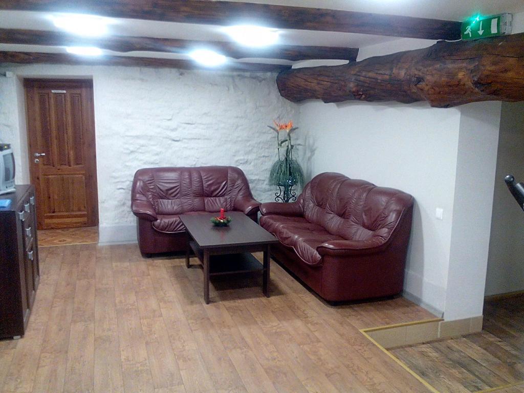 Central Hotel Нарва Екстер'єр фото